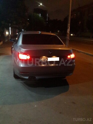 BMW 520 2004, 275,000 km - 2.2 l - Bakı