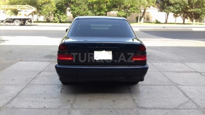 Mercedes C 200 1998, 228,400 km - 2.0 l - Bakı