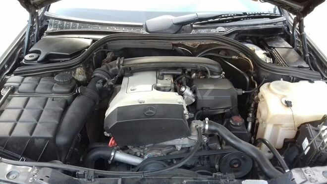 Mercedes C 200 1998, 228,400 km - 2.0 l - Bakı