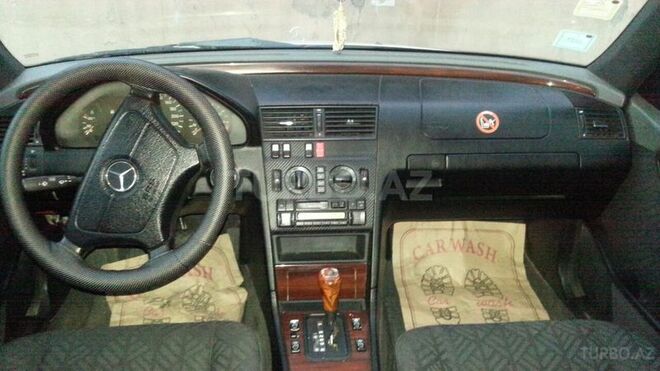 Mercedes C 220 1995, 290,000 km - 2.2 л - Bakı