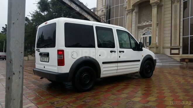 Ford Tourneo Connect 2005, 320,000 km - 1.8 l - Bakı