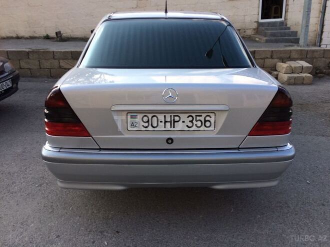 Mercedes C 240 1997, 245,000 km - 2.4 l - Şamaxı