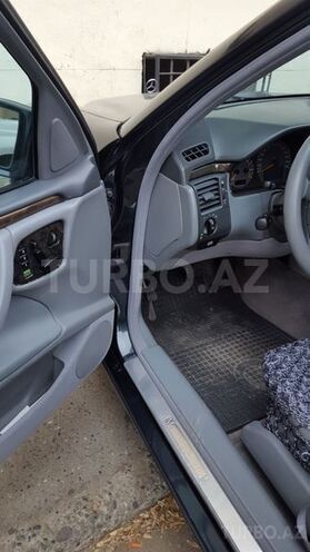 Mercedes E 240 2000, 212,000 km - 2.6 l - Bakı