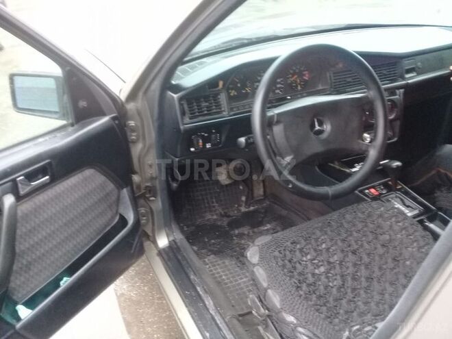 Mercedes 190 1991, 369,952 km - 2.0 l - Bakı