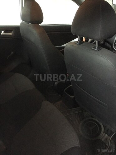 Hyundai Accent 2012, 240,000 km - 1.6 l - Bakı