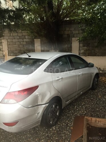 Hyundai Accent 2012, 240,000 km - 1.6 l - Bakı