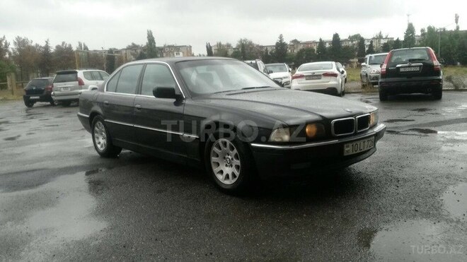 BMW 728 1997, 300,000 km - 2.8 l - Sumqayıt