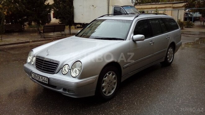 Mercedes E 200 2000, 330,000 km - 2.0 l - Sumqayıt