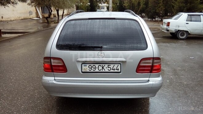 Mercedes E 200 2000, 330,000 km - 2.0 l - Sumqayıt
