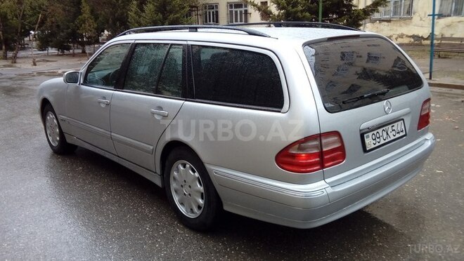 Mercedes E 200 2000, 330,000 km - 2.0 l - Sumqayıt