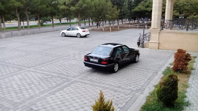 Mercedes C 200 1998, 252,500 km - 2.0 l - Bakı
