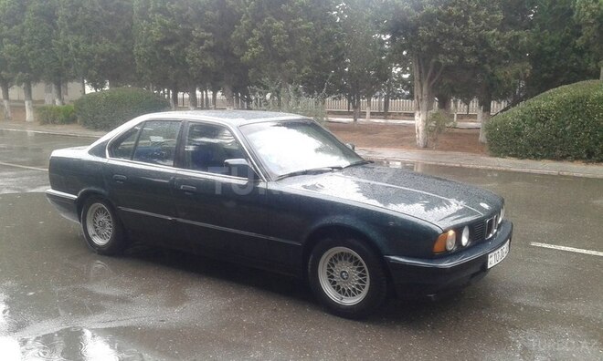 BMW 520 1994, 197,000 km - 2.0 l - Sumqayıt
