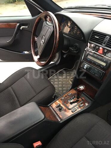Mercedes C 240 1999, 1,960,000 km - 2.4 л - Bakı