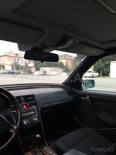 Mercedes C 240 1999, 1,960,000 km - 2.4 л - Bakı
