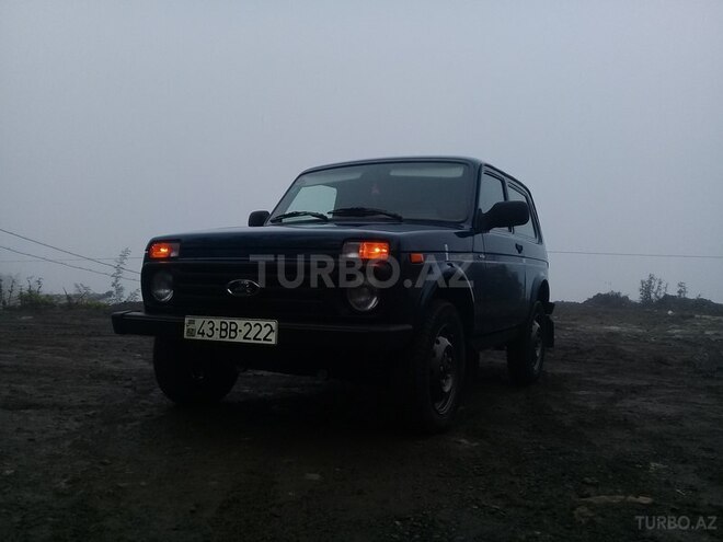 LADA (VAZ) Niva 2017, 8,600 km - 1.7 l - Lerik