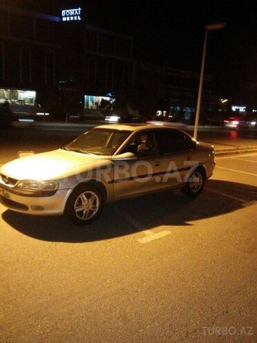 Opel Vectra 1998, 311,111 km - 2.0 l - Bakı