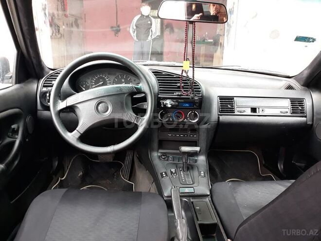BMW 320 1995, 240,000 km - 0.2 l - Bakı
