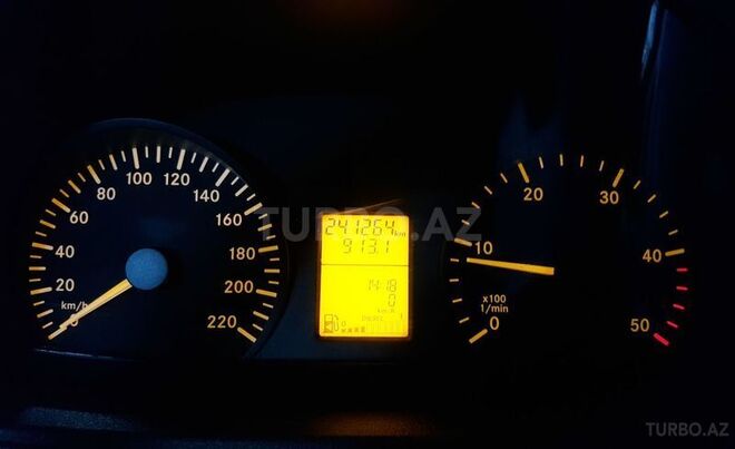 Mercedes Vito 2007, 241,000 km - 2.2 l - Bakı