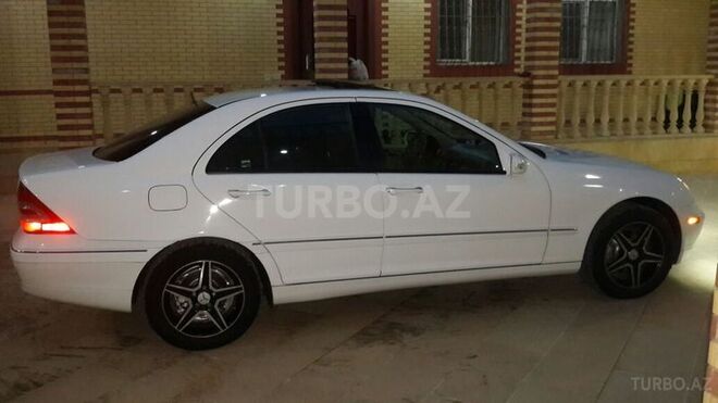 Mercedes C 240 2000, 280,000 km - 2.6 l - Sumqayıt