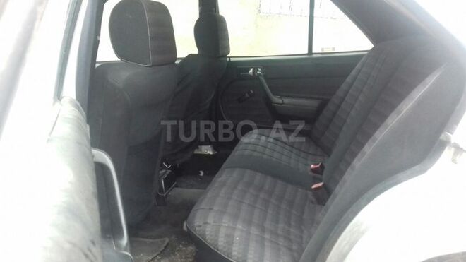 Mercedes 190 1990, 263,985 km - 2.0 l - Bakı