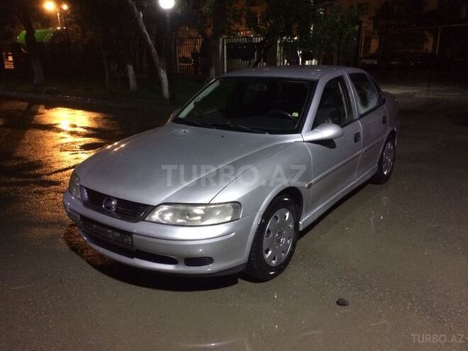 Opel Vectra 2000, 310,000 km - 1.8 л - Bakı