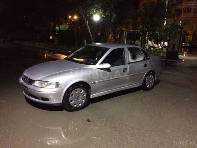 Opel Vectra 2000, 310,000 km - 1.8 л - Bakı