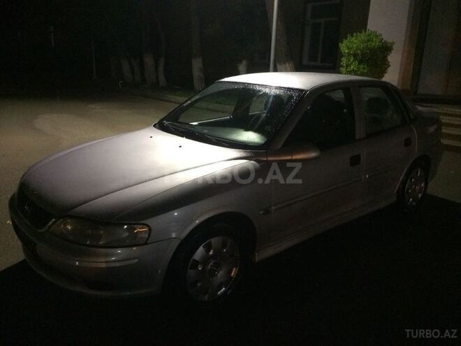 Opel Vectra 2000, 310,000 km - 1.8 л - Bakı
