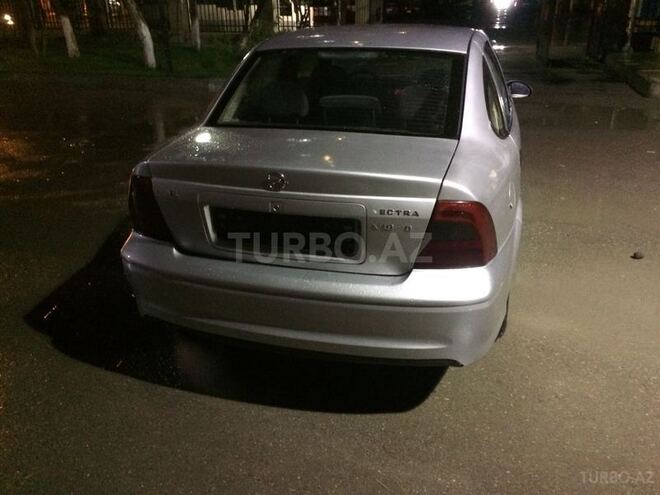 Opel Vectra 2000, 310,000 km - 1.8 л - Bakı