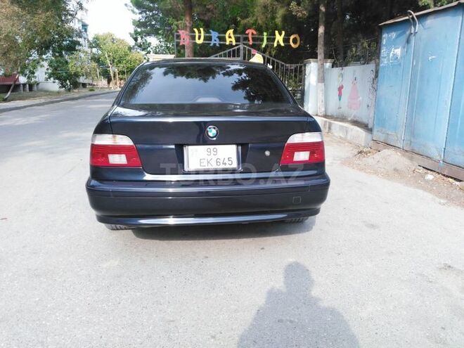 BMW 530 2001, 293,000 km - 3.0 l - Sumqayıt