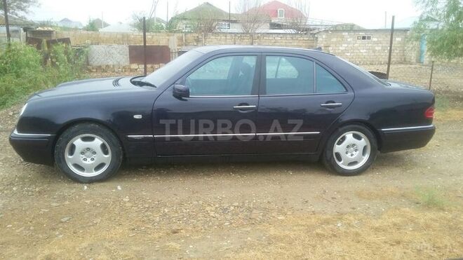 Mercedes E 230 1996, 241,857 km - 2.3 l - Şirvan