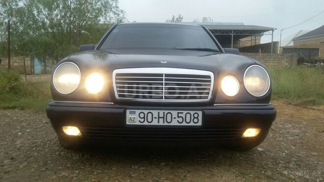 Mercedes E 230 1996, 241,857 km - 2.3 l - Şirvan