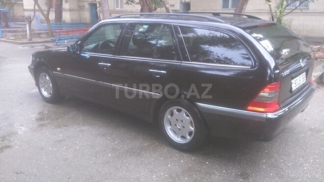 Mercedes C 200 1999, 290,000 km - 2.0 l - Bakı