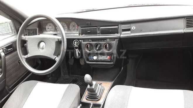 Mercedes 190 1990, 240,000 km - 0.2 l - Xırdalan