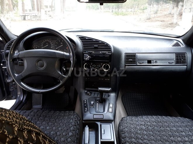 BMW 320 1995, 280,000 km - 2.0 л - Sumqayıt