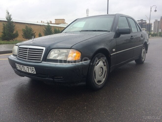 Mercedes C 200 1998, 213,000 km - 2.0 l - Bakı
