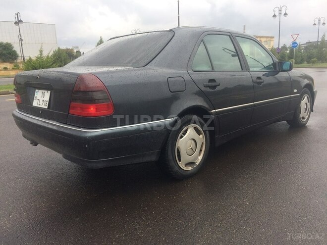 Mercedes C 200 1998, 213,000 km - 2.0 l - Bakı