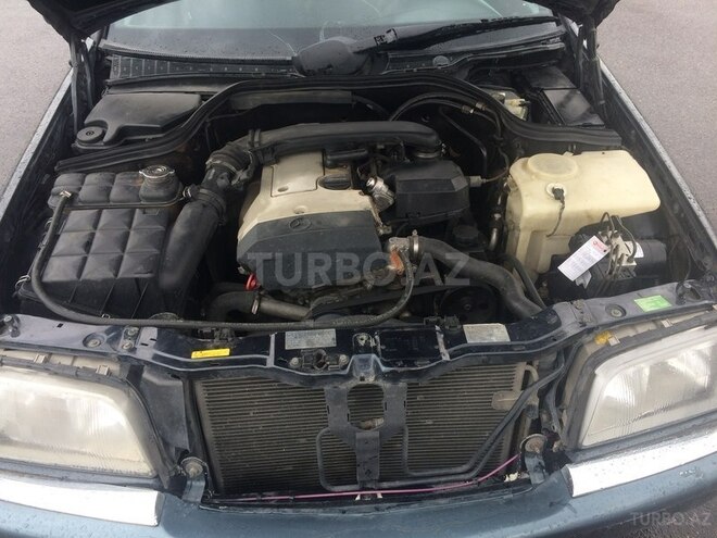 Mercedes C 200 1998, 213,000 km - 2.0 l - Bakı
