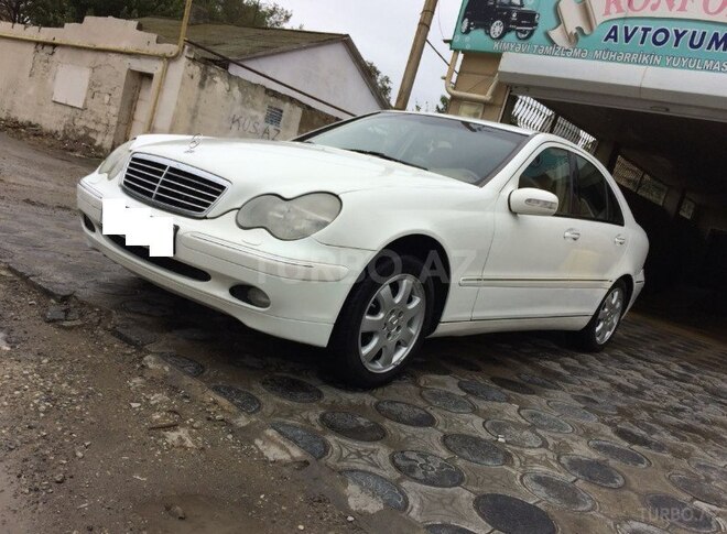 Mercedes C 240 2001, 199,000 km - 2.6 l - Sumqayıt