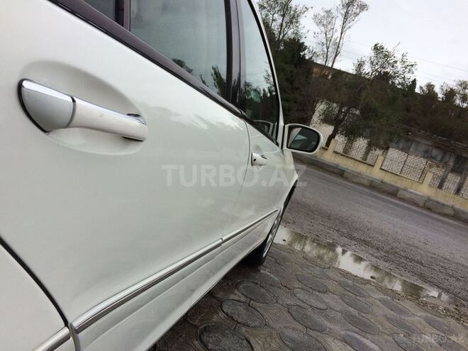 Mercedes C 240 2001, 199,000 km - 2.6 l - Sumqayıt