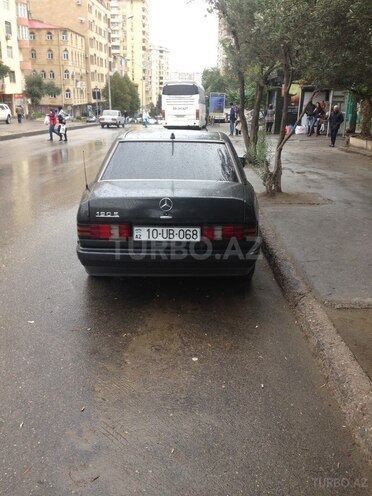 Mercedes 190 1990, 296,000 km - 2.3 l - Bakı