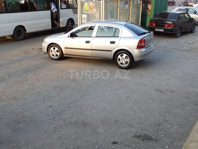 Opel Astra 2001, 261,000 km - 1.6 l - Quba