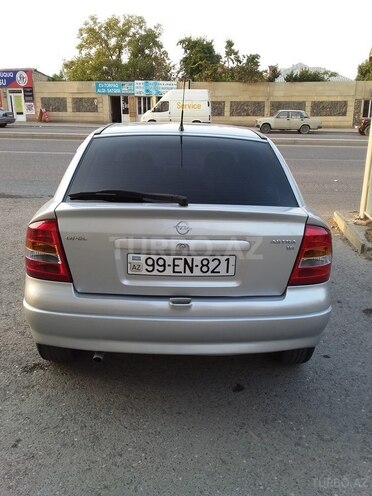 Opel Astra 2001, 261,000 km - 1.6 l - Quba