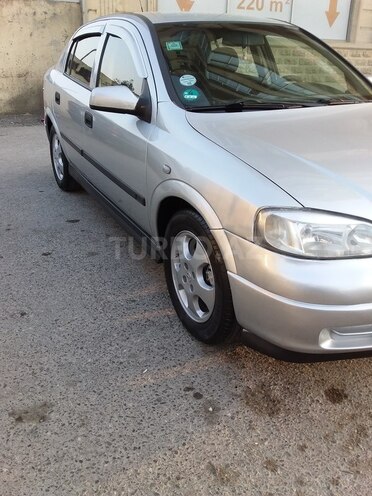 Opel Astra 2001, 261,000 km - 1.6 l - Quba
