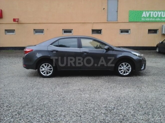 Toyota Corolla 2014, 130,000 km - 1.6 l - Bakı