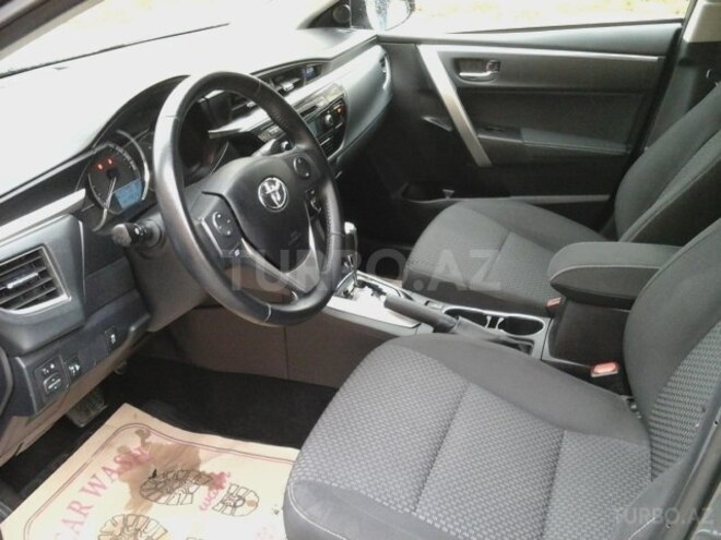 Toyota Corolla 2014, 130,000 km - 1.6 l - Bakı
