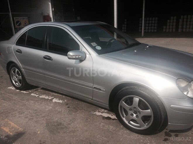 Mercedes C 180 2002, 225,000 km - 1.8 l - Bakı