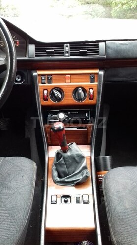 Mercedes E 200 1994, 337,000 km - 2.0 l - Bakı