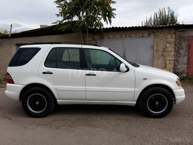 Mercedes ML 320 1998, 160,000 km - 3.2 l - Bakı