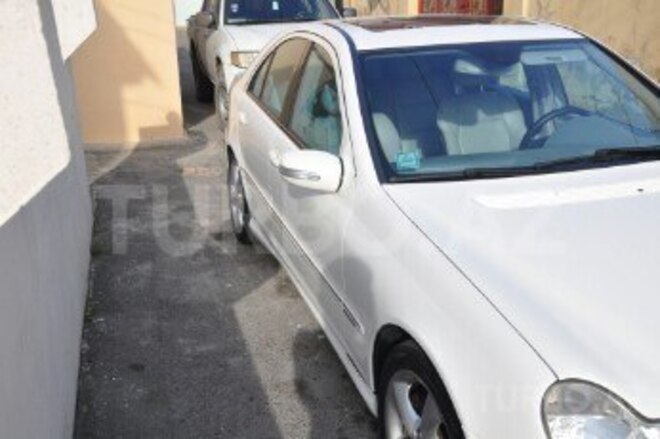 Mercedes C 180 2004, 188,470 km - 2.0 l - Bakı