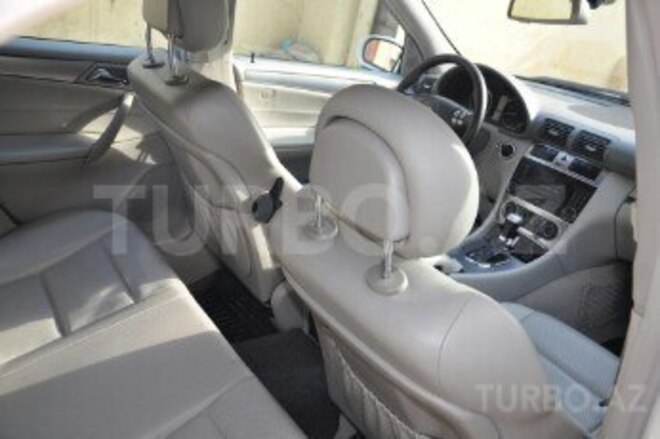 Mercedes C 180 2004, 188,470 km - 2.0 l - Bakı